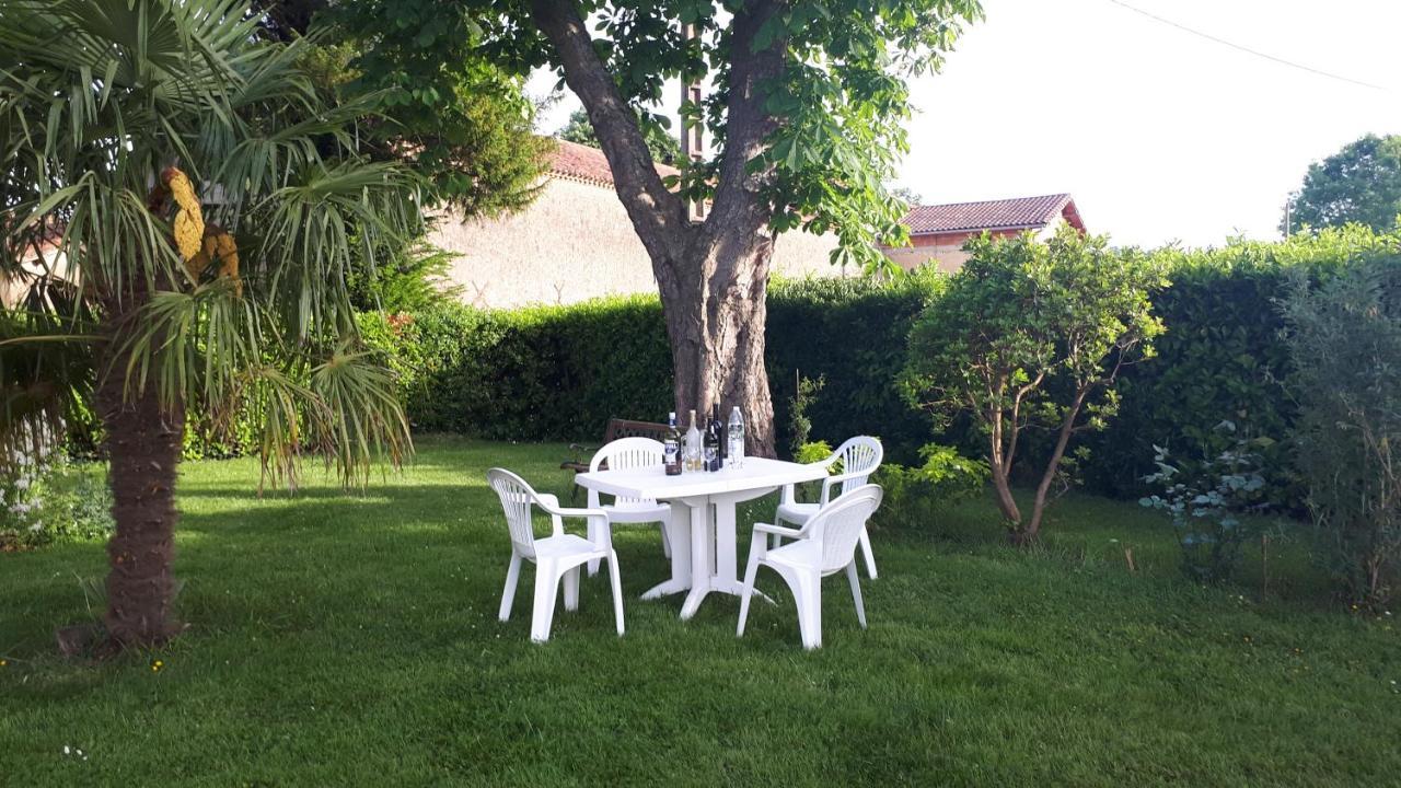 Jazz Et Vacances Monlezun Bagian luar foto